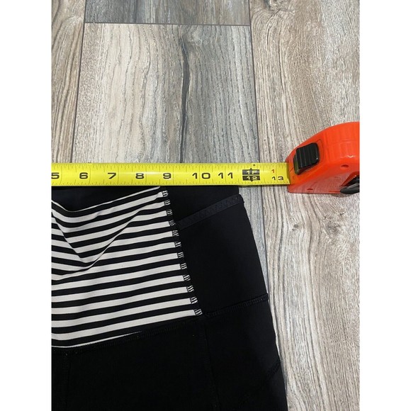 Lululemon Run Ice Queen Flare Pants Black White Stripe Size 4 - Picture 7 of 12